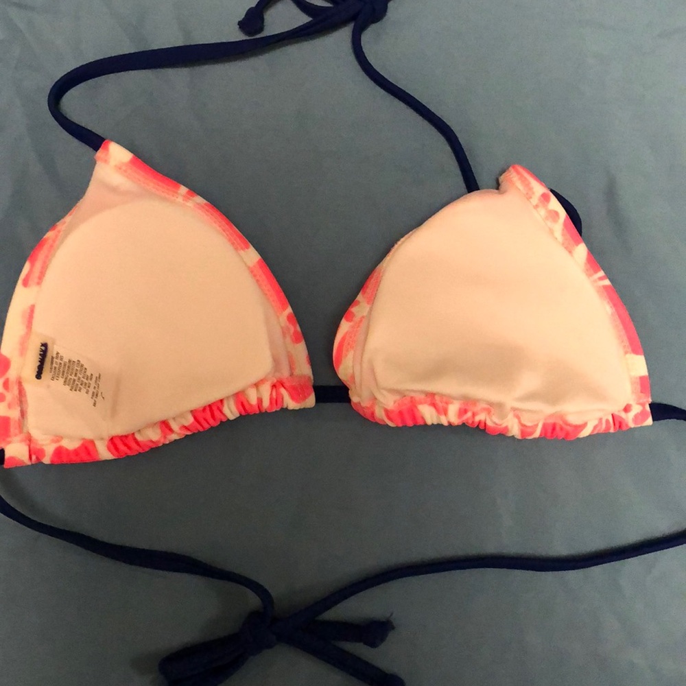 Bikini top 💕 Size Small - NWOT - Picture 2 of 2